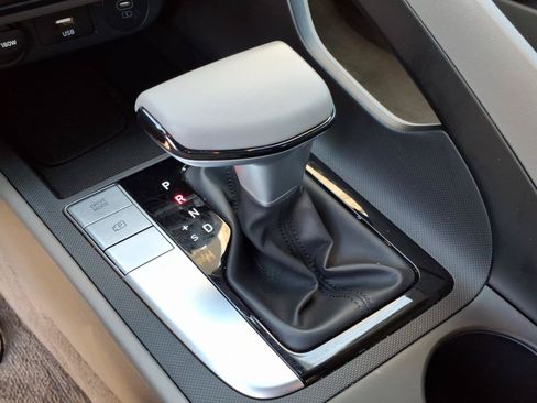 Certified 2025 Hyundai Elantra Sport FWD image 22