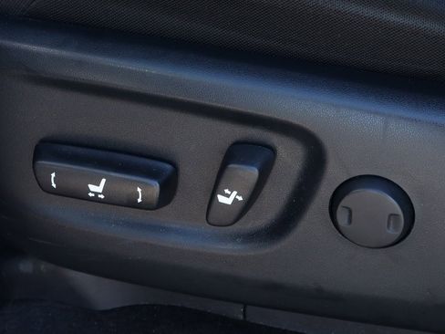 Used 2023 Toyota 4Runner TRD Off-Road image 17