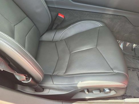Used 2025 Chevrolet Corvette Stingray Preferred Cpe w/ Battery Protection Package RWD image 24