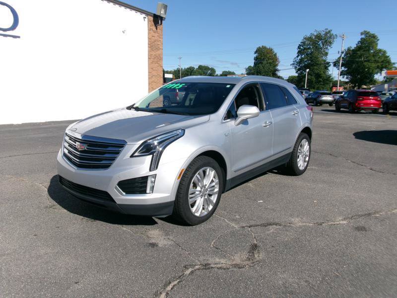Used 2018 Cadillac XT5 Premium Luxury FWD image 3
