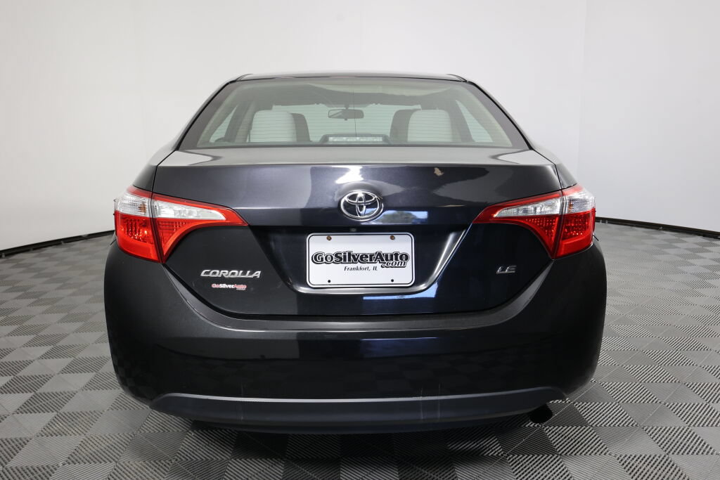 Used 2014 Toyota Corolla LE FWD image 3
