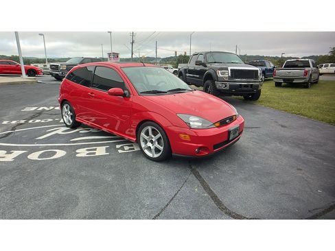 Used 2004 Ford Focus SVT image 22