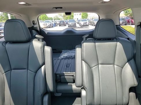 New 2025 Subaru Ascent Bronze Edition image 23