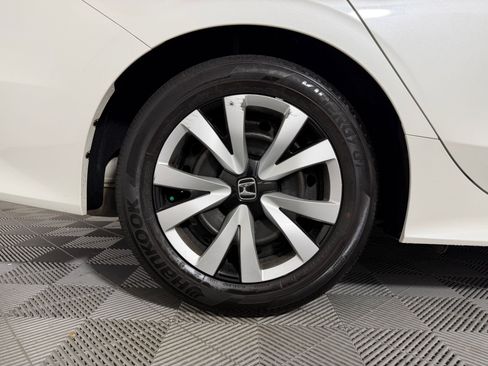 Certified 2024 Honda Civic LX image 21
