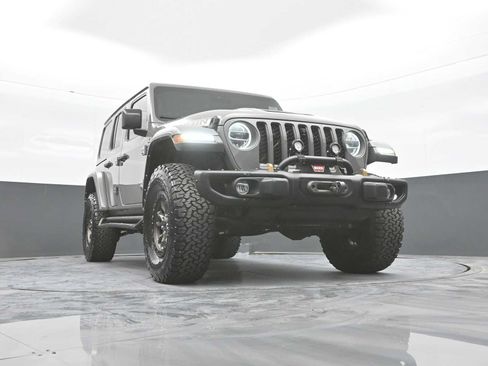 Used 2021 Jeep Wrangler Unlimited Rubicon w/ Dual Top Group AWD/4WD image 47