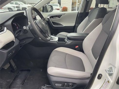 Used 2024 Toyota RAV4 XLE image 13