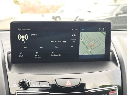 Used 2025 Acura RDX w/ Technology Package image 17