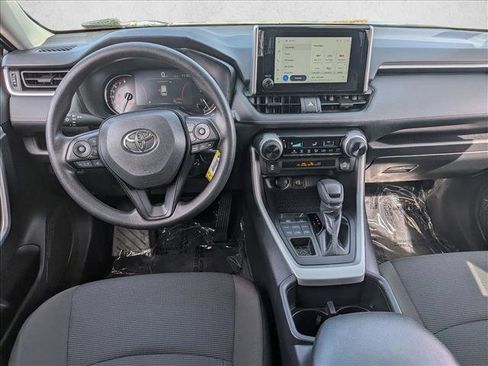 Used 2025 Toyota RAV4 LE image 17