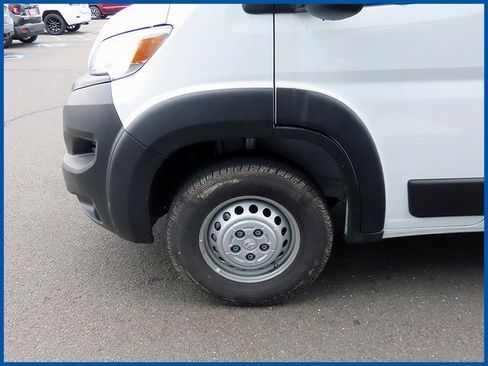 New 2026 RAM ProMaster 2500 w/ Convenience Group image 4