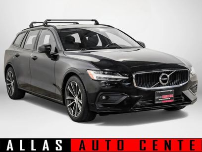 Used 2021 Volvo V60 T5 Momentum w/ Climate Package