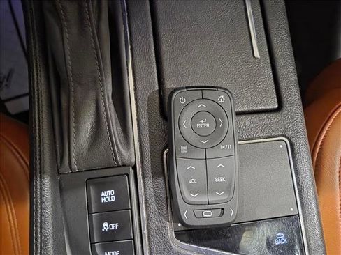 Used 2018 Cadillac CT6 Premium Luxury w/ Super Cruise Package image 25