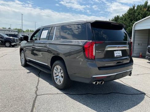 Used 2021 GMC Yukon XL Denali RWD image 25