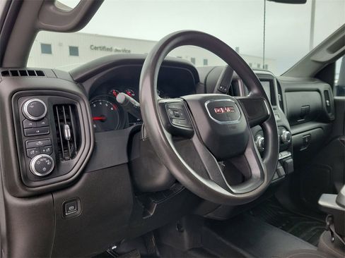 Used 2022 GMC Sierra 2500 Pro w/ Convenience Package image 21