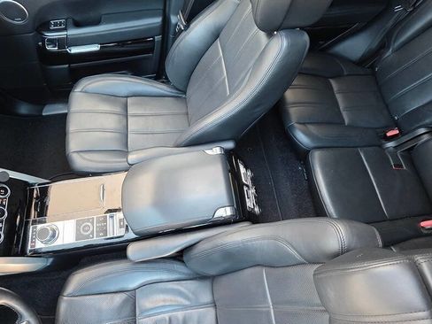 Used 2013 Land Rover Range Rover HSE AWD/4WD image 33