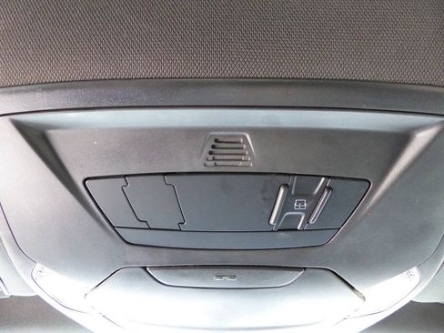 Used 2018 Ford Focus ST FWD image 39