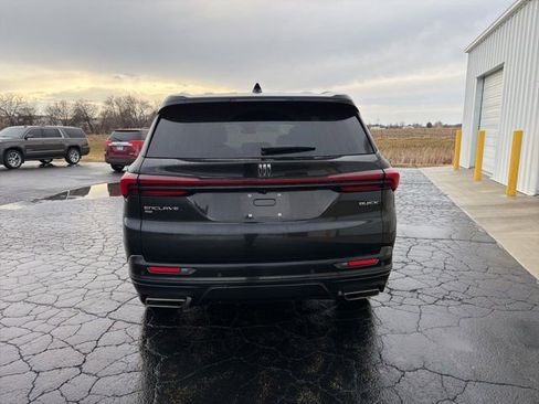 Used 2025 Buick Enclave Sport Touring image 5