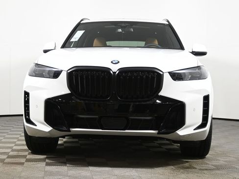 New 2026 BMW X5 xDrive40i w/ M Sport Package image 10