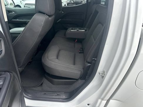 Used 2022 GMC Canyon Elevation w/ Trailering Package AWD/4WD image 6