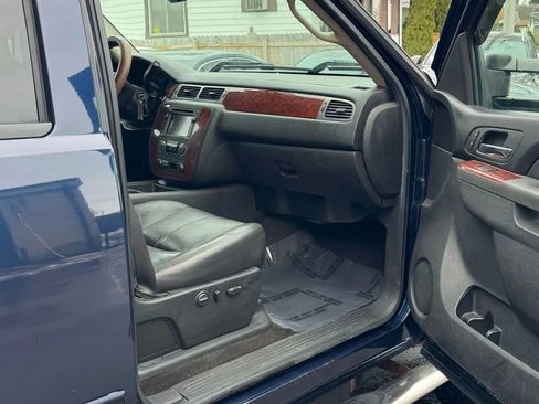 Used 2011 Chevrolet Silverado 2500 LTZ w/ Snow Plow Prep Package image 24