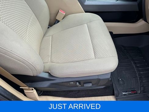 Used 2017 Ford F150 XLT w/ Equipment Group 302A Luxury RWD image 16