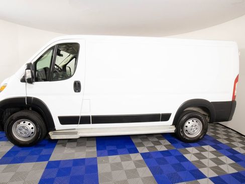 Used 2023 RAM ProMaster 2500 image 8