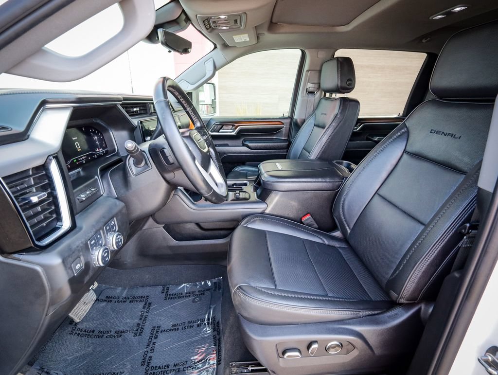 Used 2024 GMC Sierra 2500 Denali w/ Denali Reserve Package AWD/4WD image 13