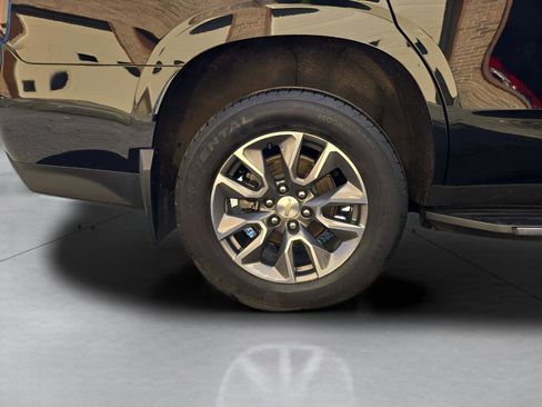 Used 2023 Chevrolet Tahoe LT w/ LT Signature Package image 15