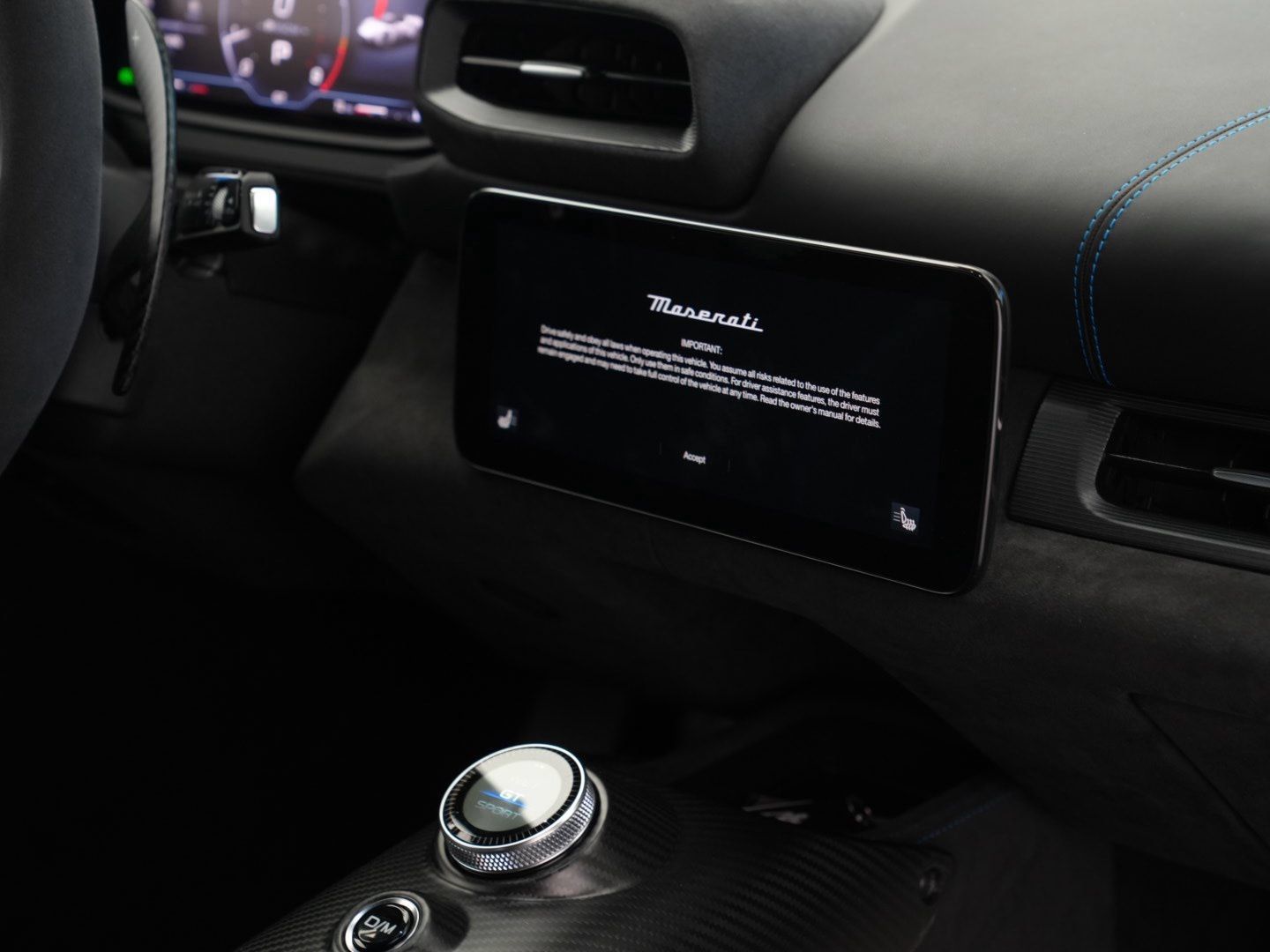 Used 2023 Maserati MC20 Coupe RWD image 32