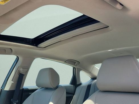 Used 2025 Honda Accord EX-L image 17