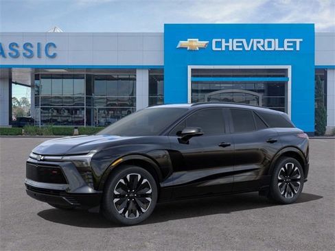 New 2025 Chevrolet Blazer EV RS RWD image 2
