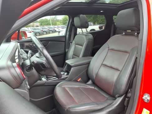 Used 2019 Chevrolet Blazer RS w/ Sun and Wheels Package FWD image 4
