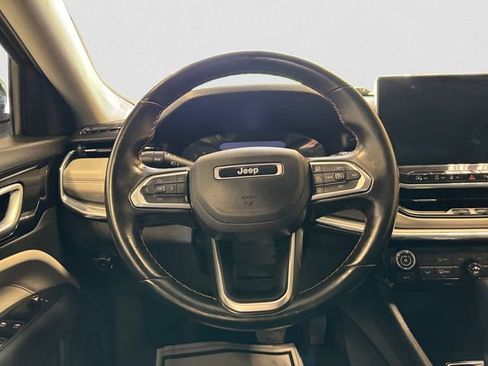 Used 2022 Jeep Compass Limited AWD/4WD image 13