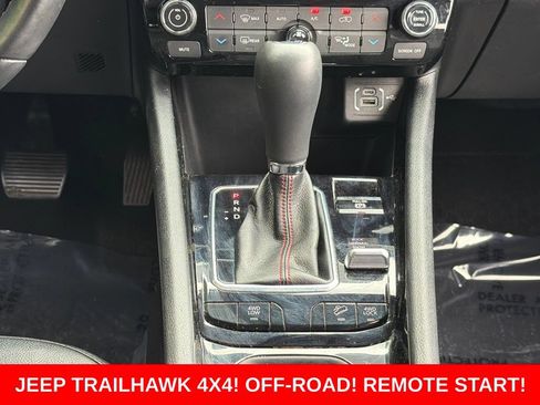 Used 2022 Jeep Compass Trailhawk w/ Trailhawk Convenience Group AWD/4WD image 48