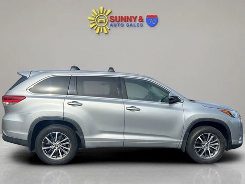 Used 2018 Toyota Highlander XLE image 8