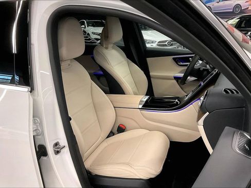 Certified 2025 Mercedes-Benz GLC 350e 4MATIC image 7