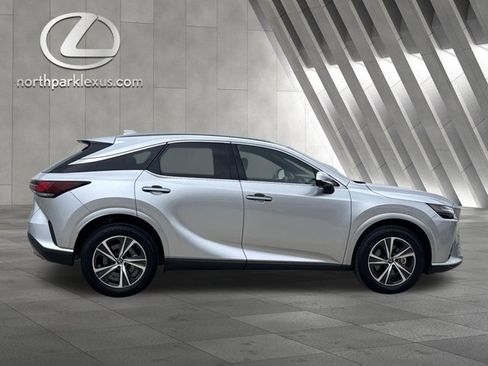 Certified 2025 Lexus RX 350 Premium w/ Accessory Package (Z1) FWD image 4
