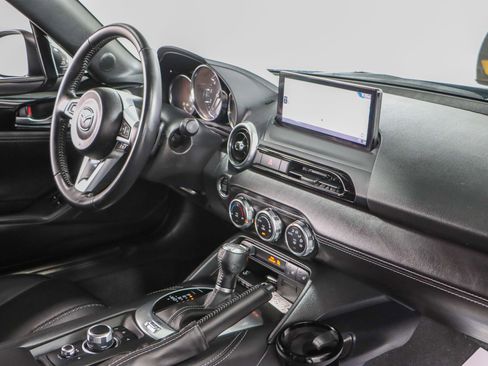 Used 2025 MAZDA MX-5 Miata RF Grand Touring image 24