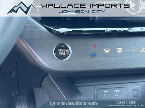 Used 2025 Nissan Murano SV AWD/4WD image 20