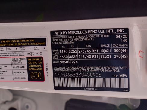 Certified 2025 Mercedes-Benz GLE 53 AMG 4MATIC Coupe image 13