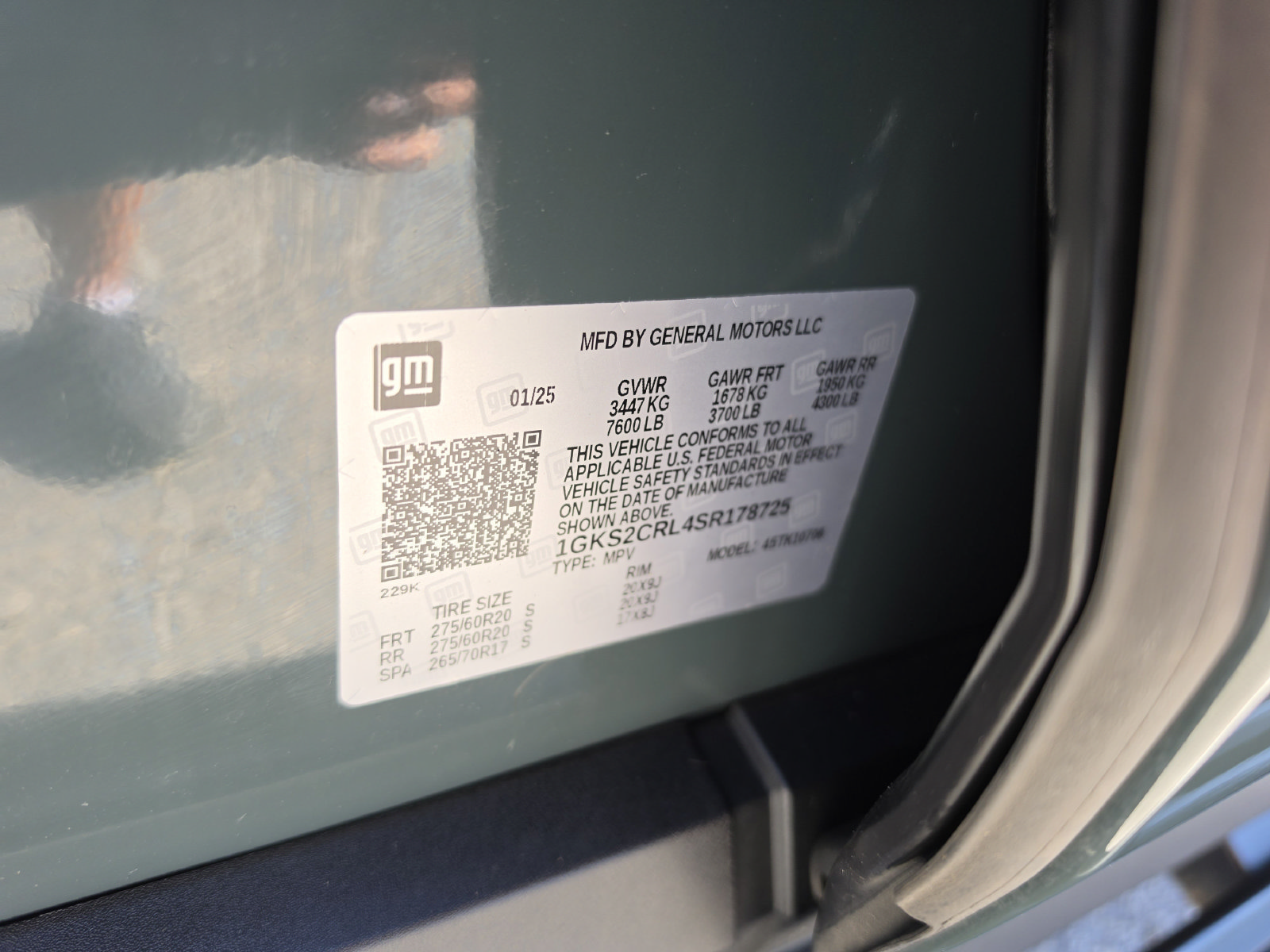 Used 2025 GMC Yukon AT4 w/ AT4 Premium Package AWD/4WD image 46