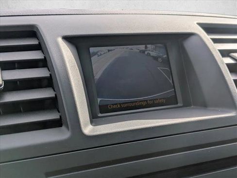 Used 2012 Toyota Highlander FWD image 15