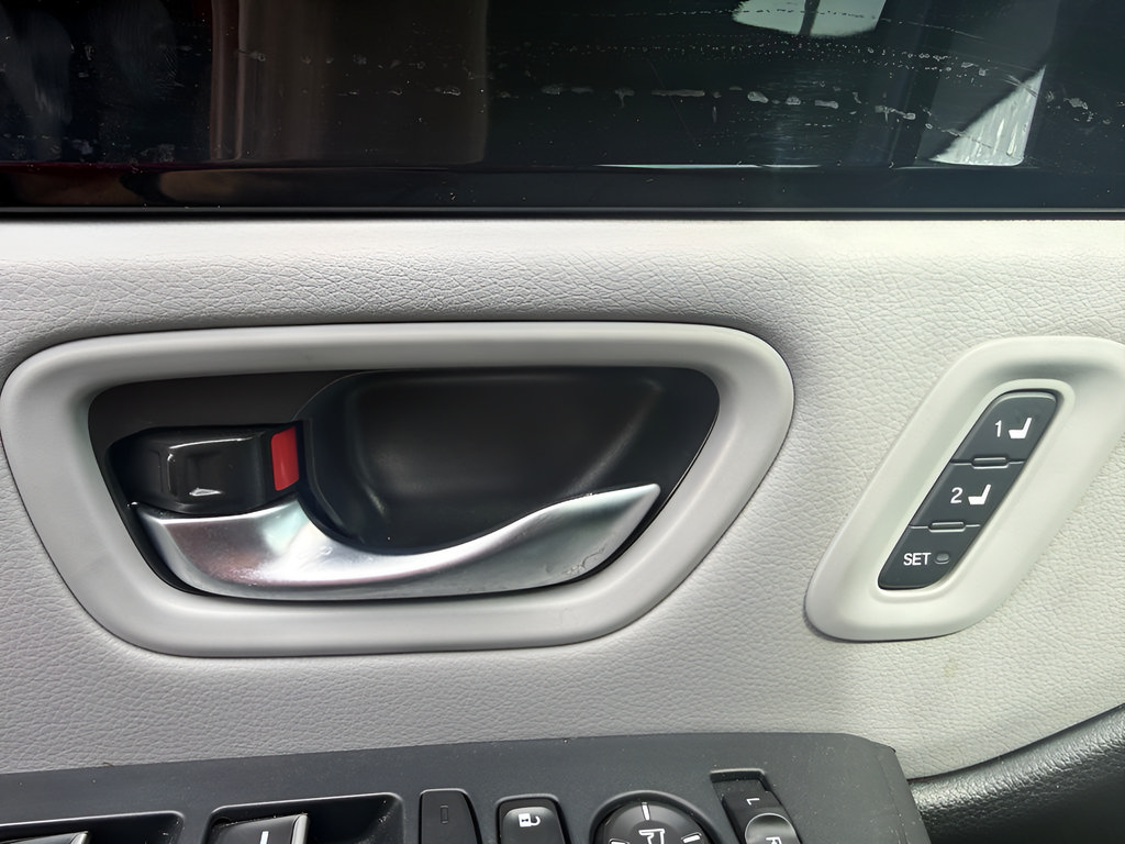 Certified 2025 Honda Pilot EX-L image 26