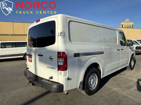 Used 2018 Nissan NV 1500 S w/ Rear Door Glass Package image 8