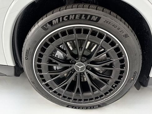 New 2026 Mercedes-Benz GLC 43 AMG 4MATIC image 32