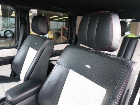 Used 2015 Mercedes-Benz G 550 image 13