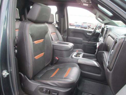 Used 2020 GMC Sierra 1500 AT4 w/ AT4 Premium Package image 24