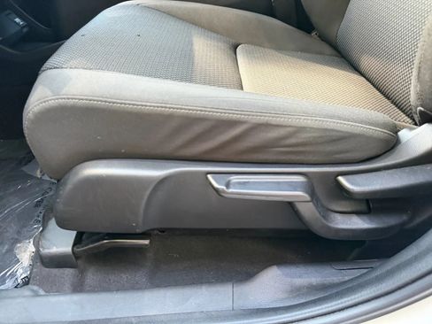 Used 2022 Honda HR-V EX image 17