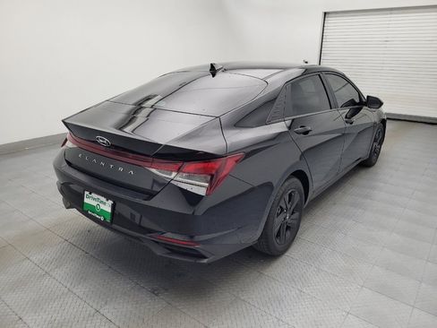 Used 2021 Hyundai Elantra SEL FWD image 9
