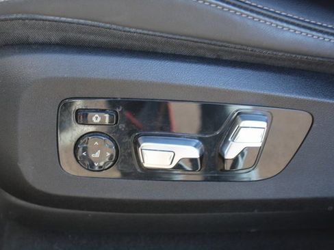 Used 2024 BMW X6 xDrive40i w/ Premium Package image 44