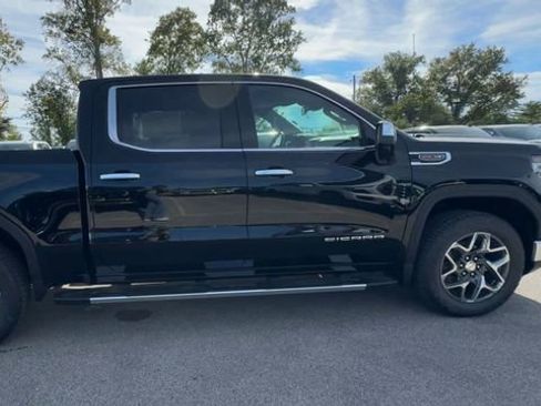 New 2026 GMC Sierra 1500 SLT w/ SLT Premium Package image 9